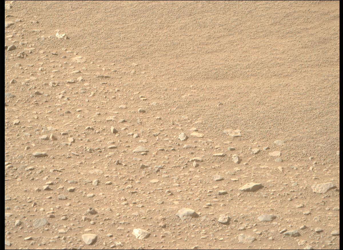 This image was taken by MCZ_RIGHT onboard NASA's Mars rover Perseverance on Sol 540