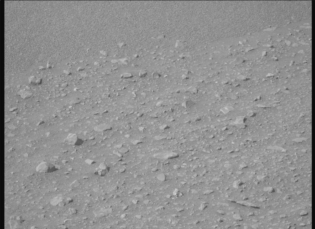 This image was taken by MCZ_RIGHT onboard NASA's Mars rover Perseverance on Sol 540