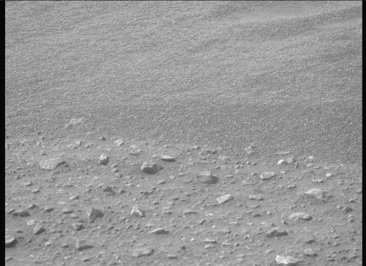 This image was taken by MCZ_RIGHT onboard NASA's Mars rover Perseverance on Sol 540