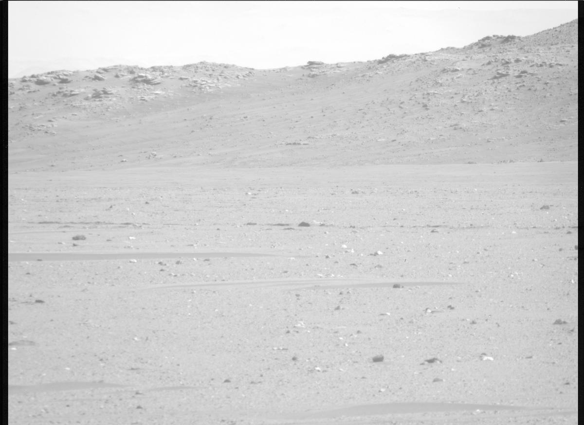 This image was taken by MCZ_RIGHT onboard NASA's Mars rover Perseverance on Sol 540
