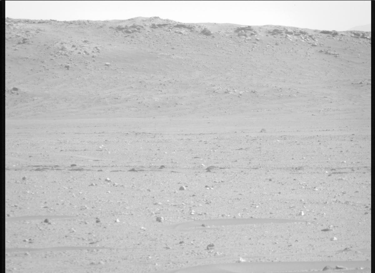 This image was taken by MCZ_RIGHT onboard NASA's Mars rover Perseverance on Sol 540