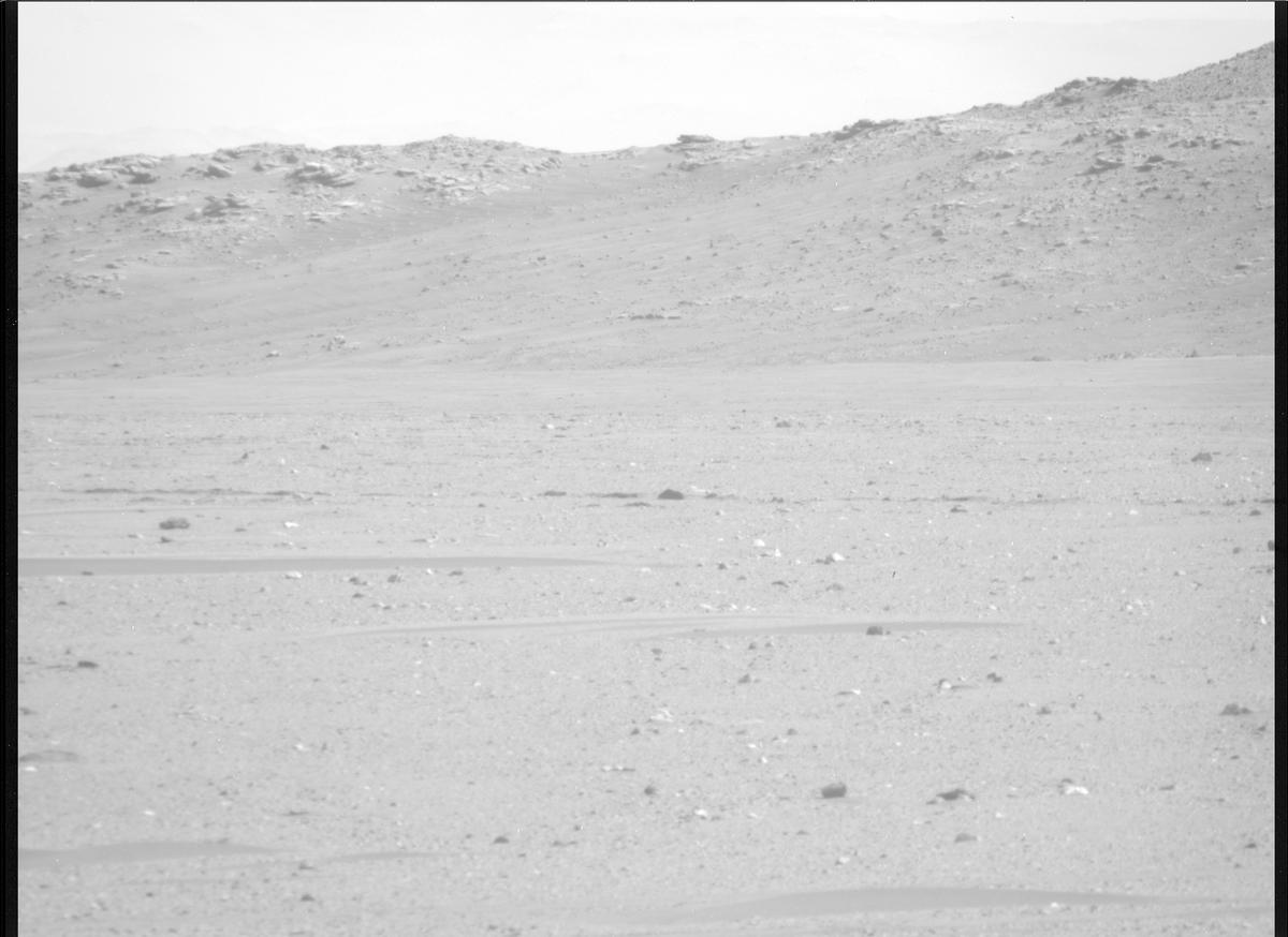 This image was taken by MCZ_RIGHT onboard NASA's Mars rover Perseverance on Sol 540