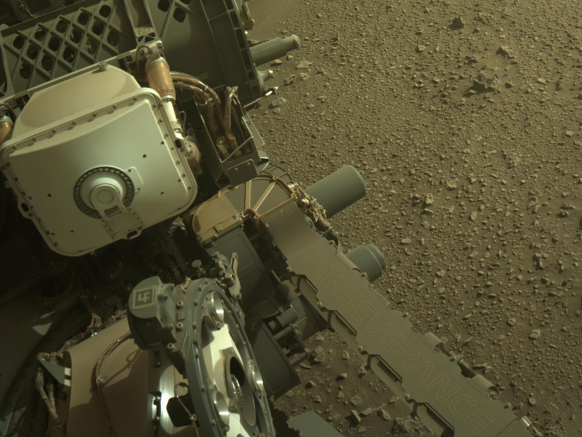 This image was taken by NAVCAM_RIGHT onboard NASA's Mars rover Perseverance on Sol 541