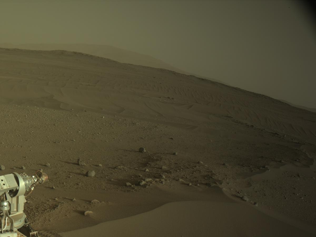 This image was taken by NAVCAM_RIGHT onboard NASA's Mars rover Perseverance on Sol 543