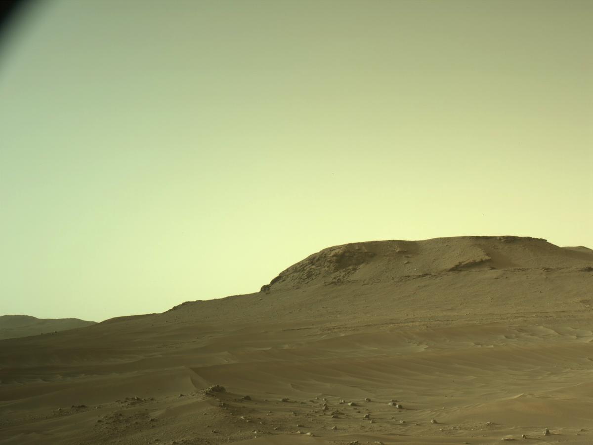 This image was taken by NAVCAM_RIGHT onboard NASA's Mars rover Perseverance on Sol 543