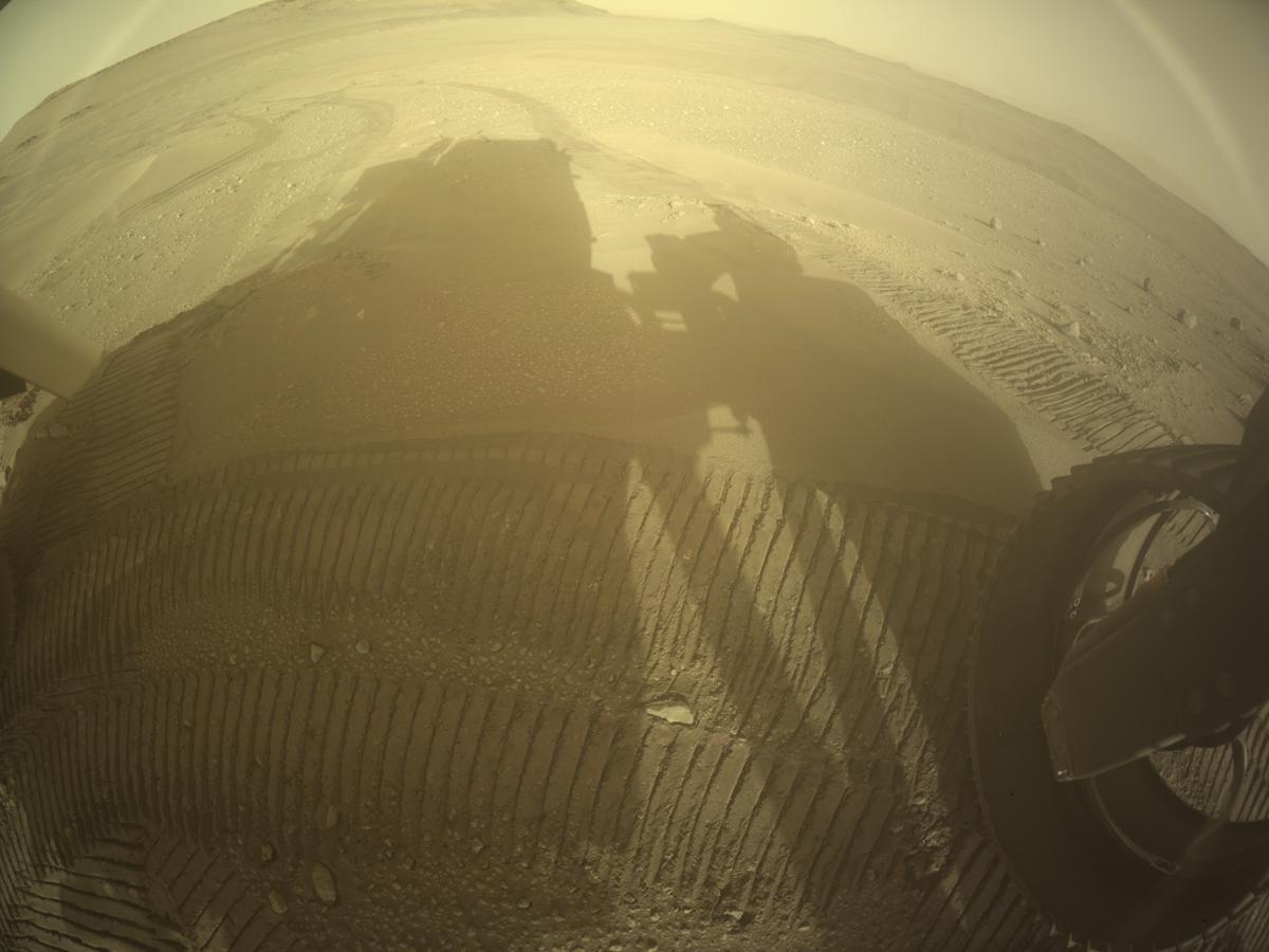 This image was taken by REAR_HAZCAM_RIGHT onboard NASA's Mars rover Perseverance on Sol 543