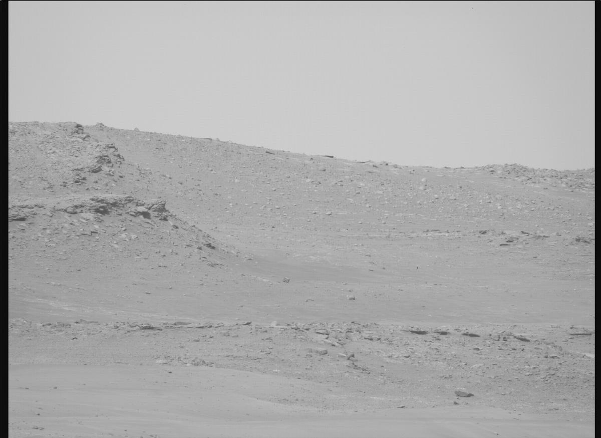 This image was taken by MCZ_RIGHT onboard NASA's Mars rover Perseverance on Sol 543