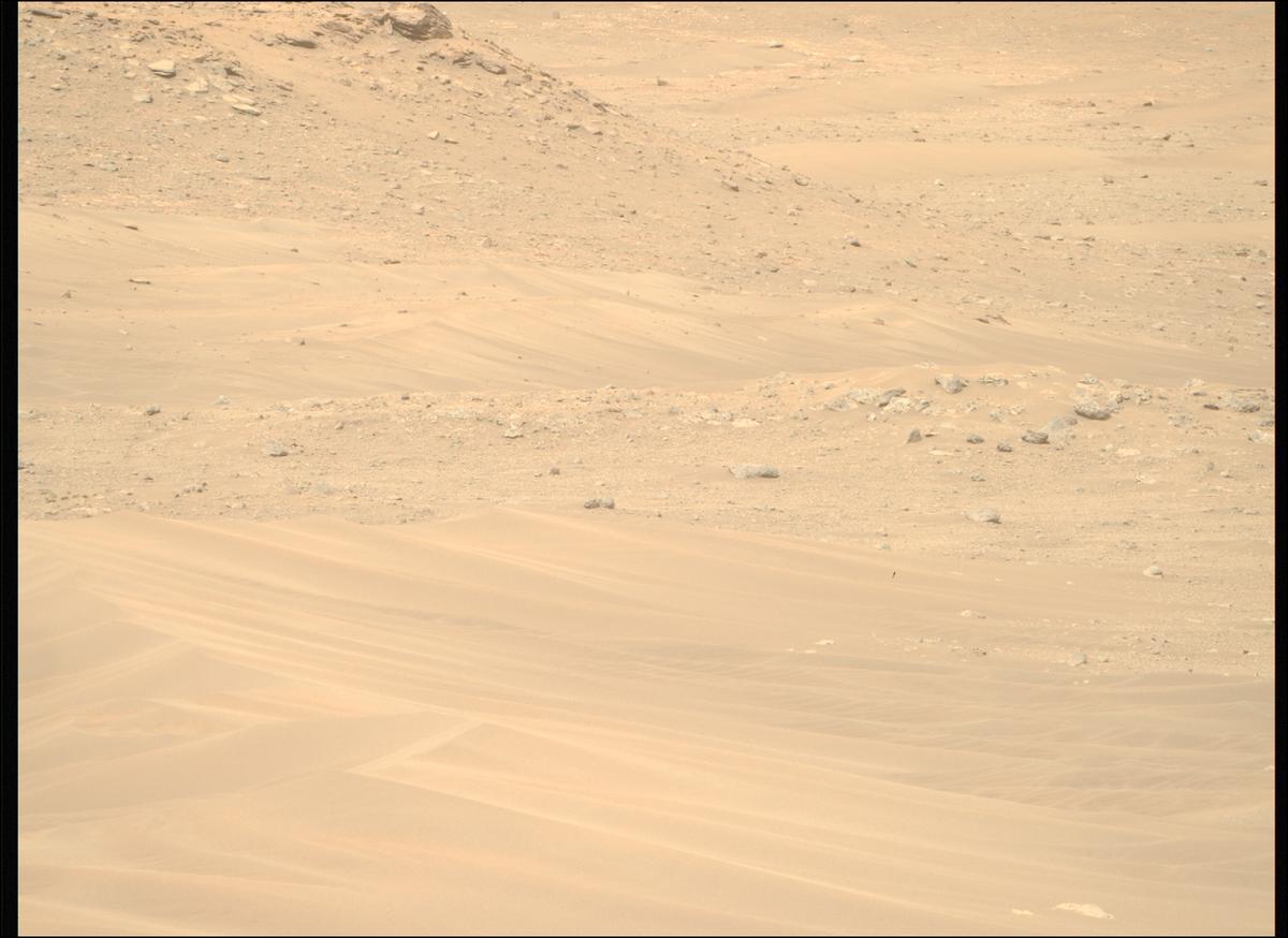 This image was taken by MCZ_RIGHT onboard NASA's Mars rover Perseverance on Sol 543