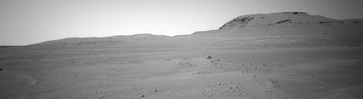 This image was taken by NAVCAM_LEFT onboard NASA's Mars rover Perseverance on Sol 545