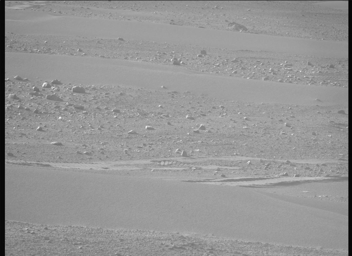 This image was taken by MCZ_LEFT onboard NASA's Mars rover Perseverance on Sol 548