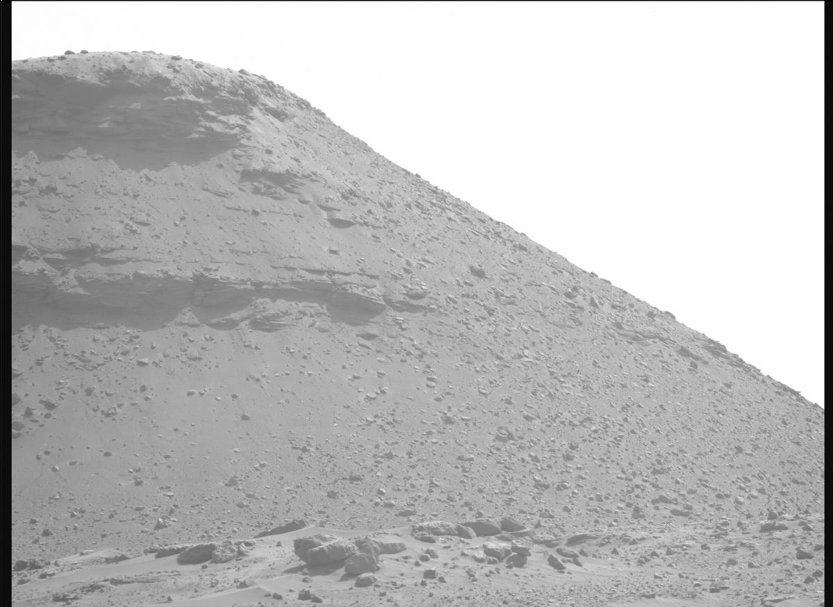 This image was taken by MCZ_RIGHT onboard NASA's Mars rover Perseverance on Sol 548