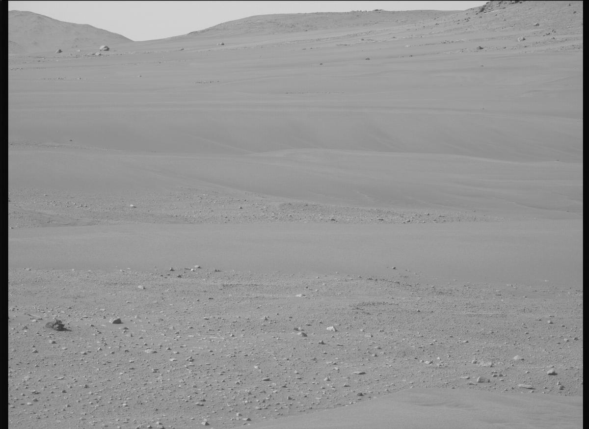 This image was taken by MCZ_LEFT onboard NASA's Mars rover Perseverance on Sol 549