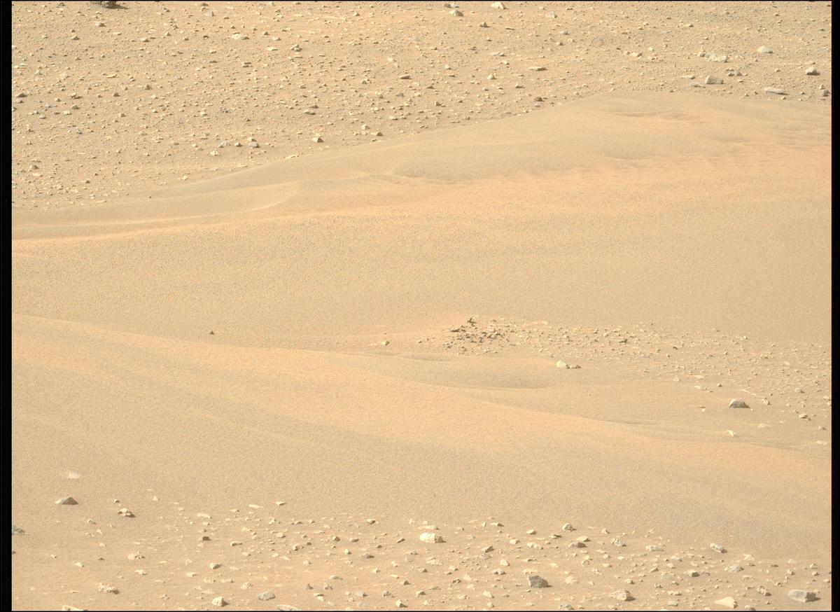 This image was taken by MCZ_LEFT onboard NASA's Mars rover Perseverance on Sol 549