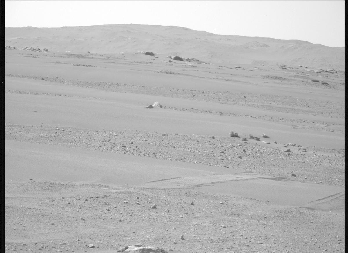 This image was taken by MCZ_LEFT onboard NASA's Mars rover Perseverance on Sol 549