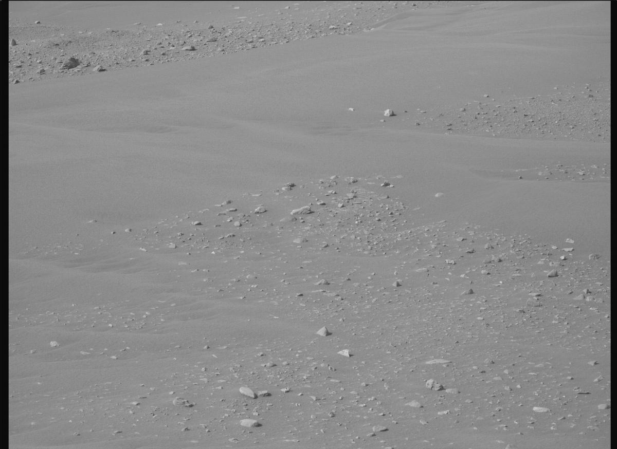 This image was taken by MCZ_RIGHT onboard NASA's Mars rover Perseverance on Sol 549