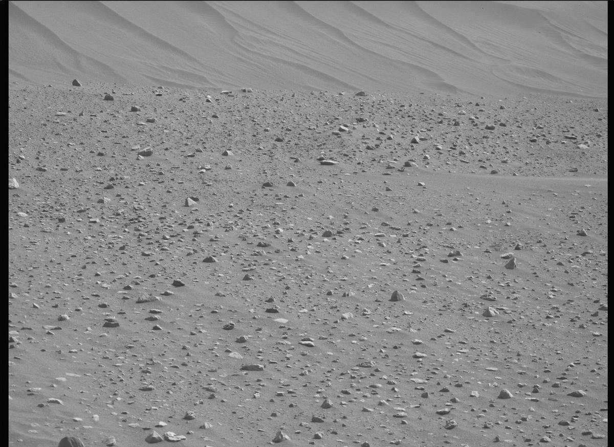 This image was taken by MCZ_RIGHT onboard NASA's Mars rover Perseverance on Sol 549