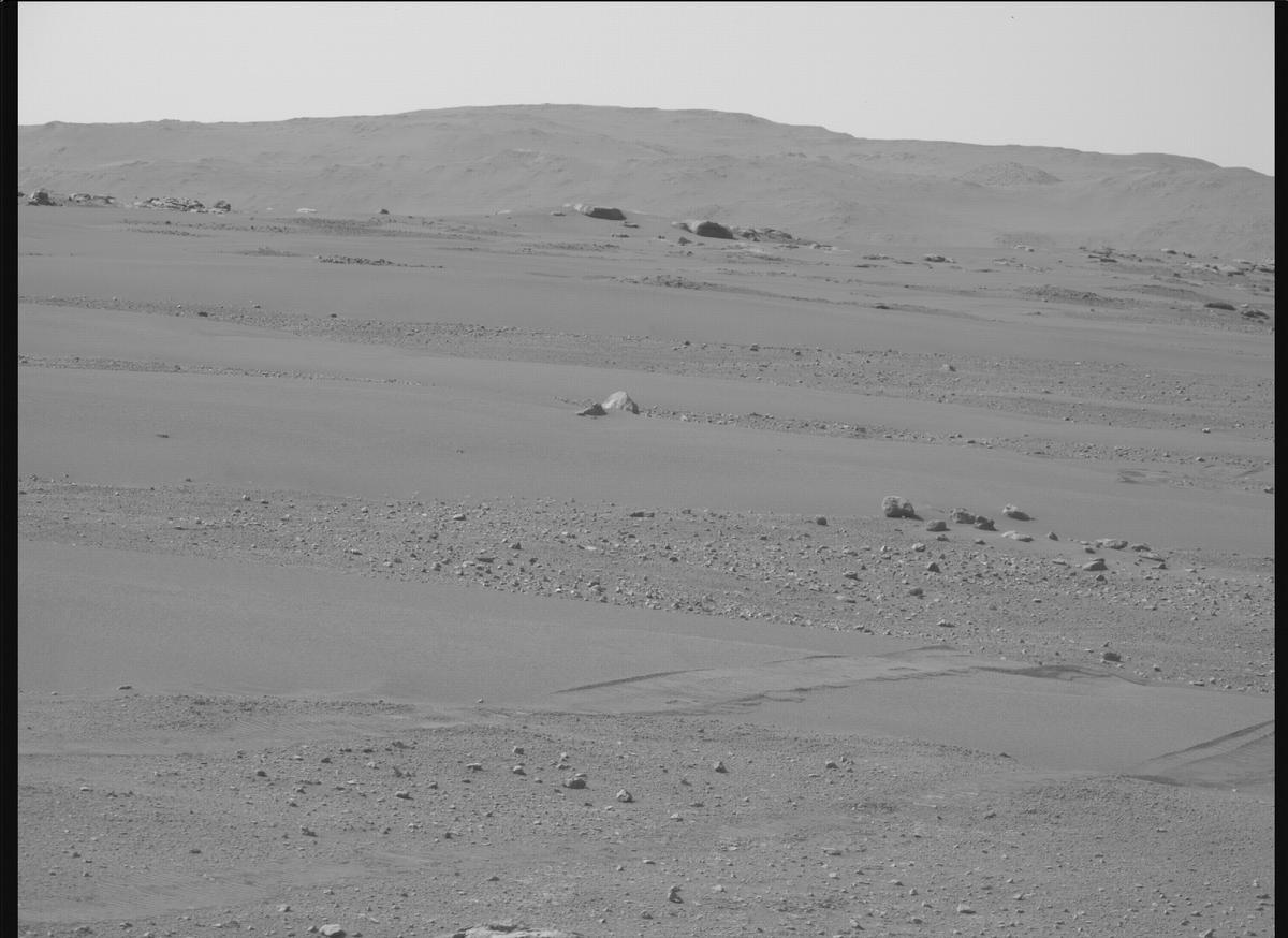 This image was taken by MCZ_RIGHT onboard NASA's Mars rover Perseverance on Sol 549