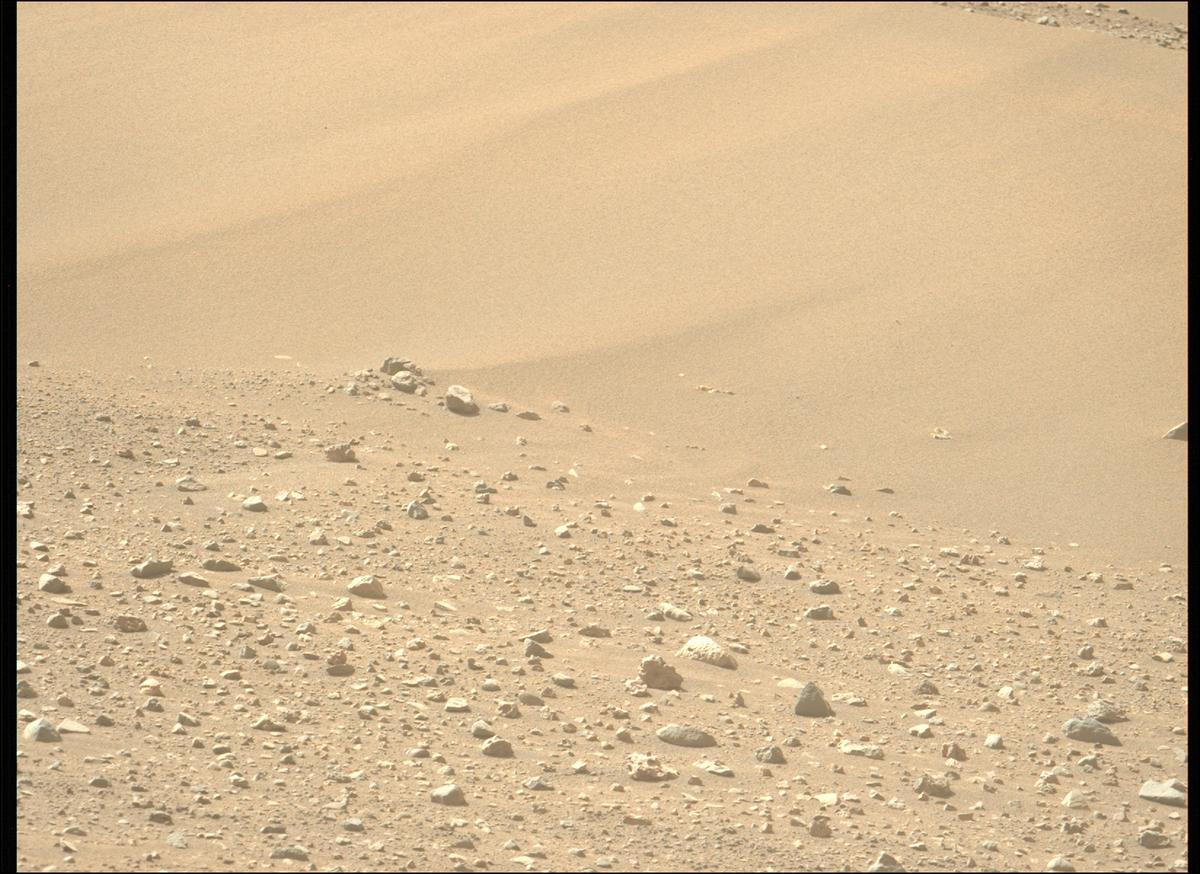 This image was taken by MCZ_LEFT onboard NASA's Mars rover Perseverance on Sol 550