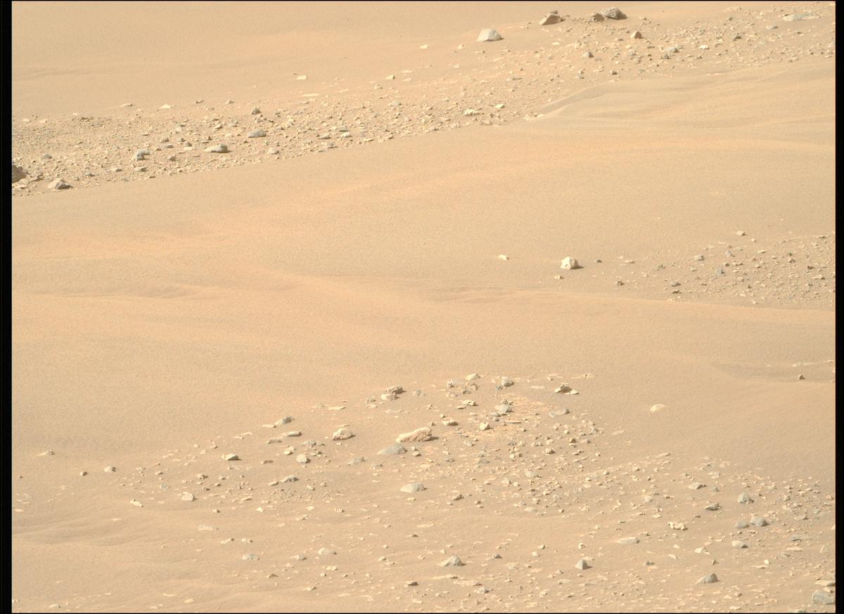 This image was taken by MCZ_RIGHT onboard NASA's Mars rover Perseverance on Sol 550