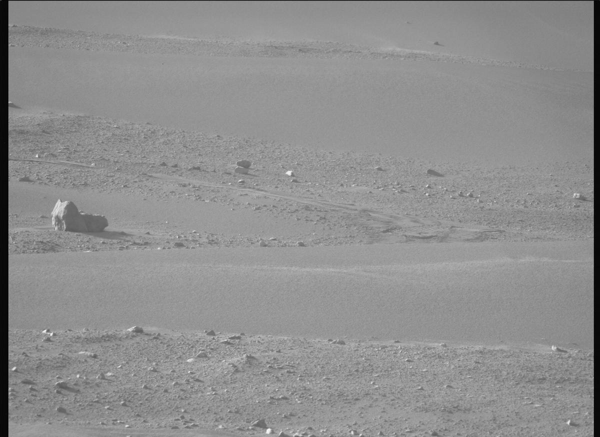 This image was taken by MCZ_LEFT onboard NASA's Mars rover Perseverance on Sol 551
