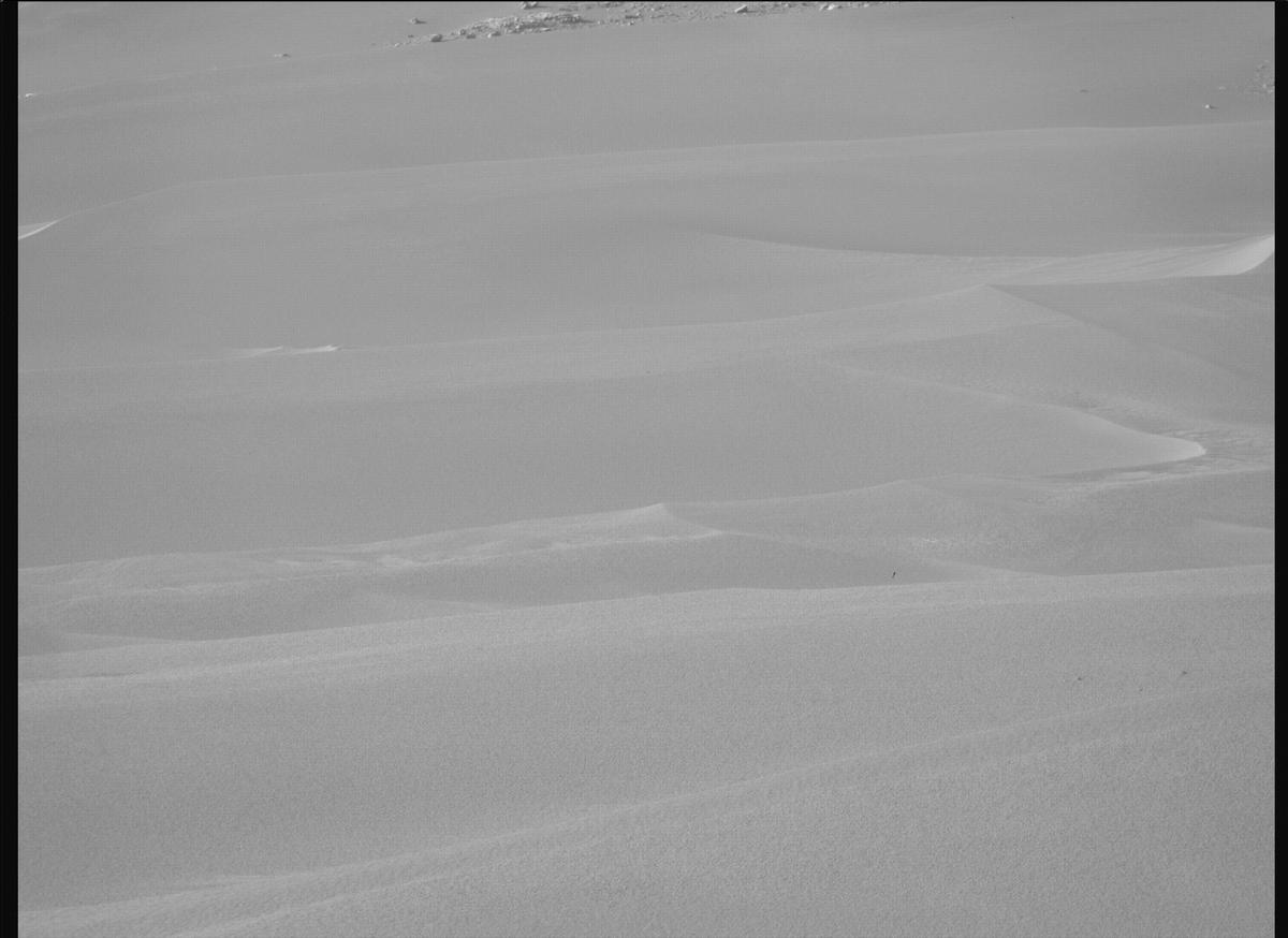 This image was taken by MCZ_RIGHT onboard NASA's Mars rover Perseverance on Sol 551