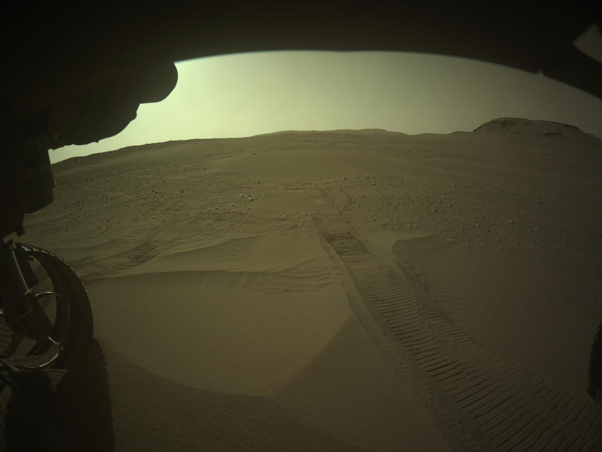 This image was taken by FRONT_HAZCAM_LEFT_A onboard NASA's Mars rover Perseverance on Sol 552