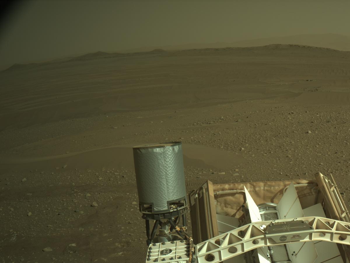 This image was taken by NAVCAM_RIGHT onboard NASA's Mars rover Perseverance on Sol 552
