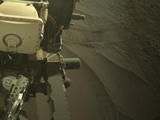 View image taken on Mars, Mars Perseverance Sol 552: Right Navigation Camera (Navcam)