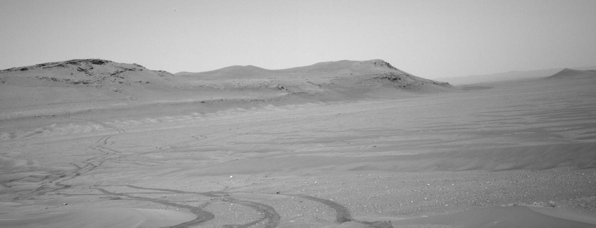 This image was taken by NAVCAM_LEFT onboard NASA's Mars rover Perseverance on Sol 554
