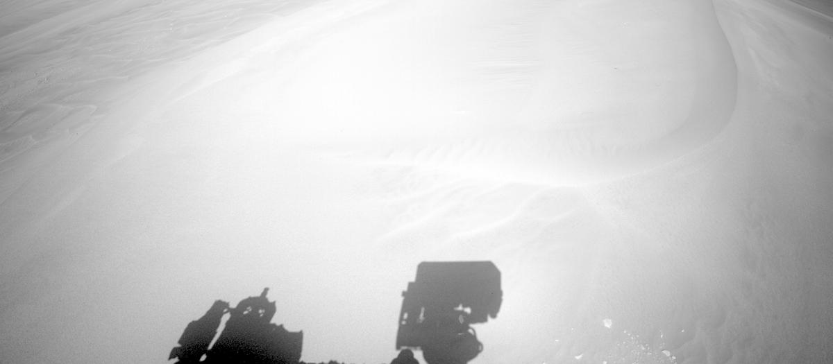 This image was taken by NAVCAM_RIGHT onboard NASA's Mars rover Perseverance on Sol 555