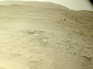 View image taken on Mars, Mars Perseverance Sol 565: Right Navigation Camera (Navcam)