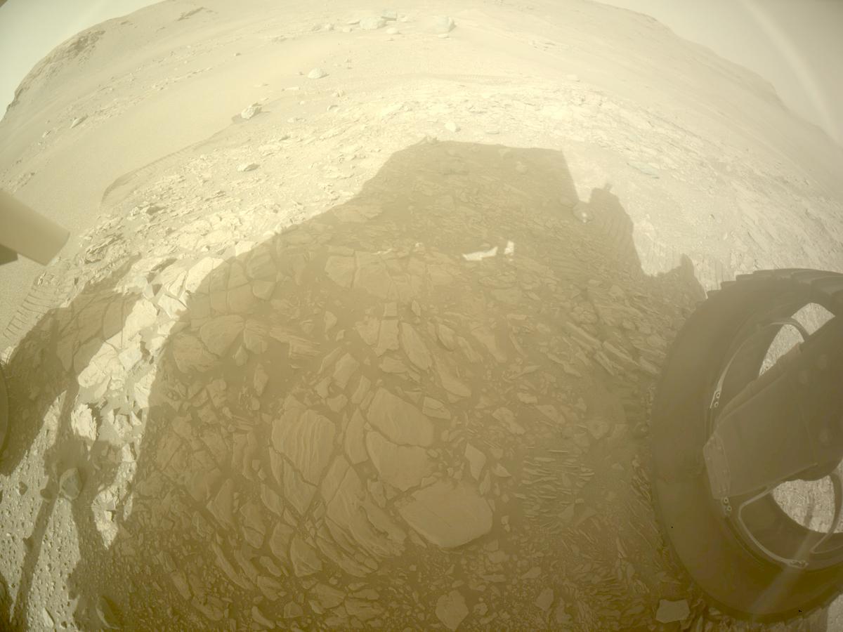 This image was taken by REAR_HAZCAM_RIGHT onboard NASA's Mars rover Perseverance on Sol 565