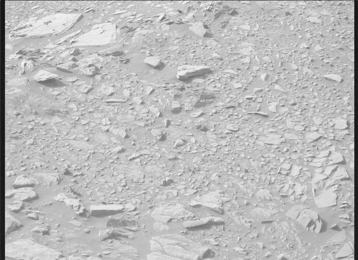 This image was taken by MCZ_RIGHT onboard NASA's Mars rover Perseverance on Sol 566