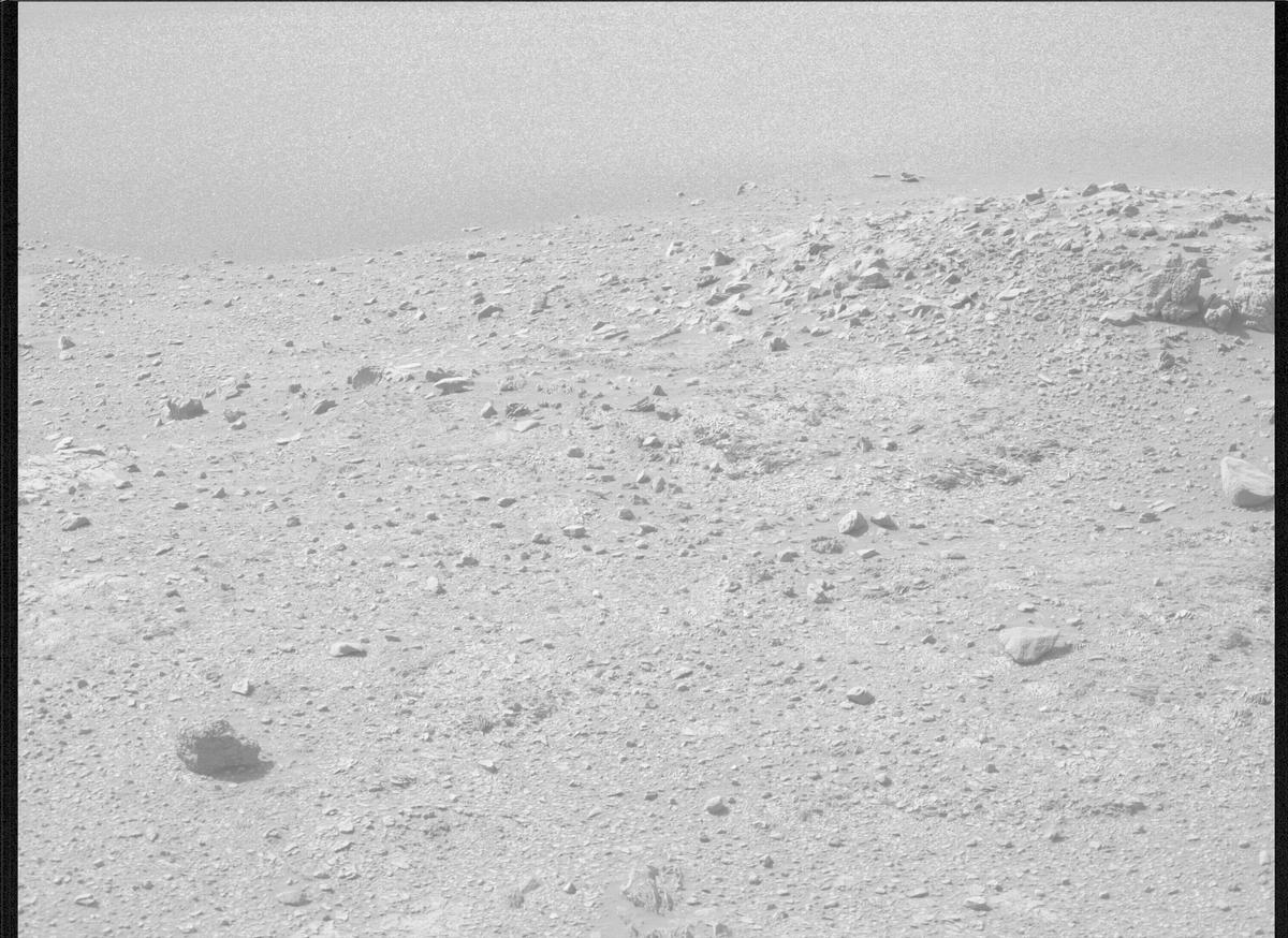 This image was taken by MCZ_LEFT onboard NASA's Mars rover Perseverance on Sol 569