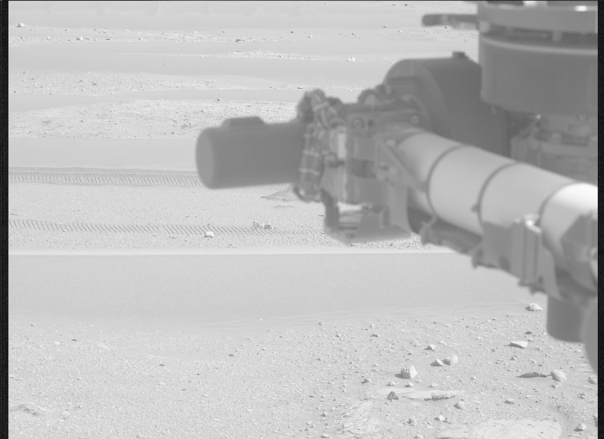 This image was taken by MCZ_LEFT onboard NASA's Mars rover Perseverance on Sol 569