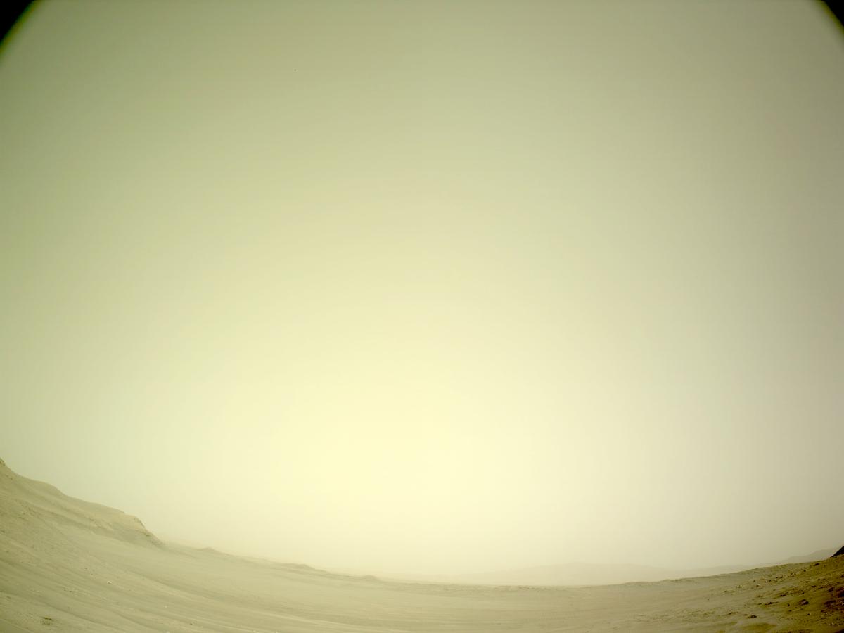 This image was taken by NAVCAM_LEFT onboard NASA's Mars rover Perseverance on Sol 571