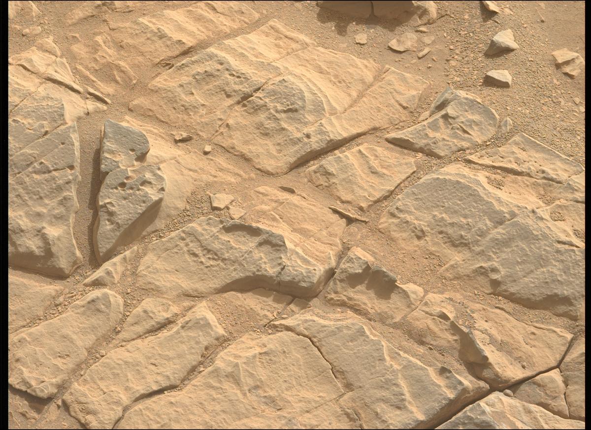 This image was taken by MCZ_LEFT onboard NASA's Mars rover Perseverance on Sol 572