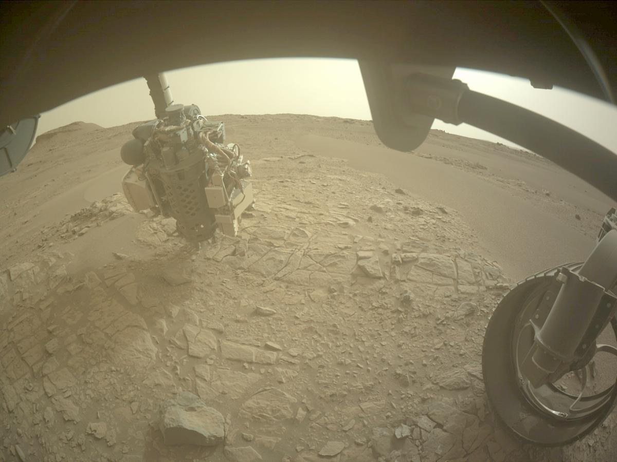 This image was taken by FRONT_HAZCAM_RIGHT_A onboard NASA's Mars rover Perseverance on Sol 579