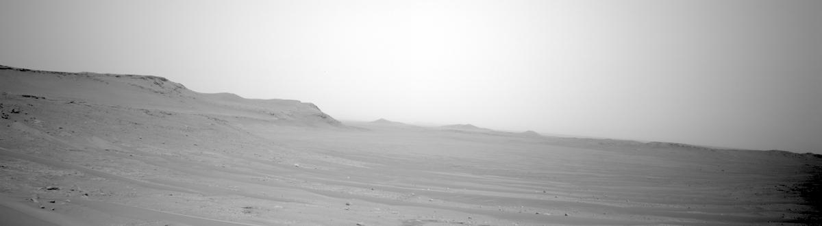 This image was taken by NAVCAM_LEFT onboard NASA's Mars rover Perseverance on Sol 581