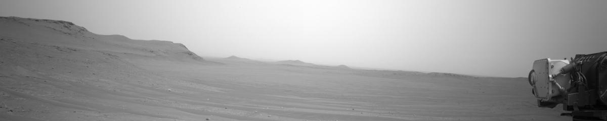 This image was taken by NAVCAM_LEFT onboard NASA's Mars rover Perseverance on Sol 582