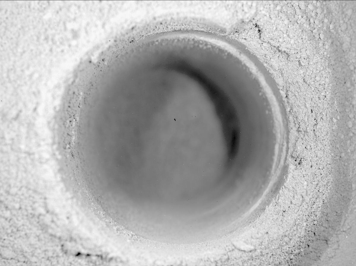 This image was taken by SHERLOC_WATSON onboard NASA's Mars rover Perseverance on Sol 582