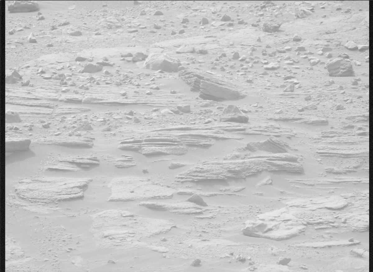 This image was taken by MCZ_LEFT onboard NASA's Mars rover Perseverance on Sol 582