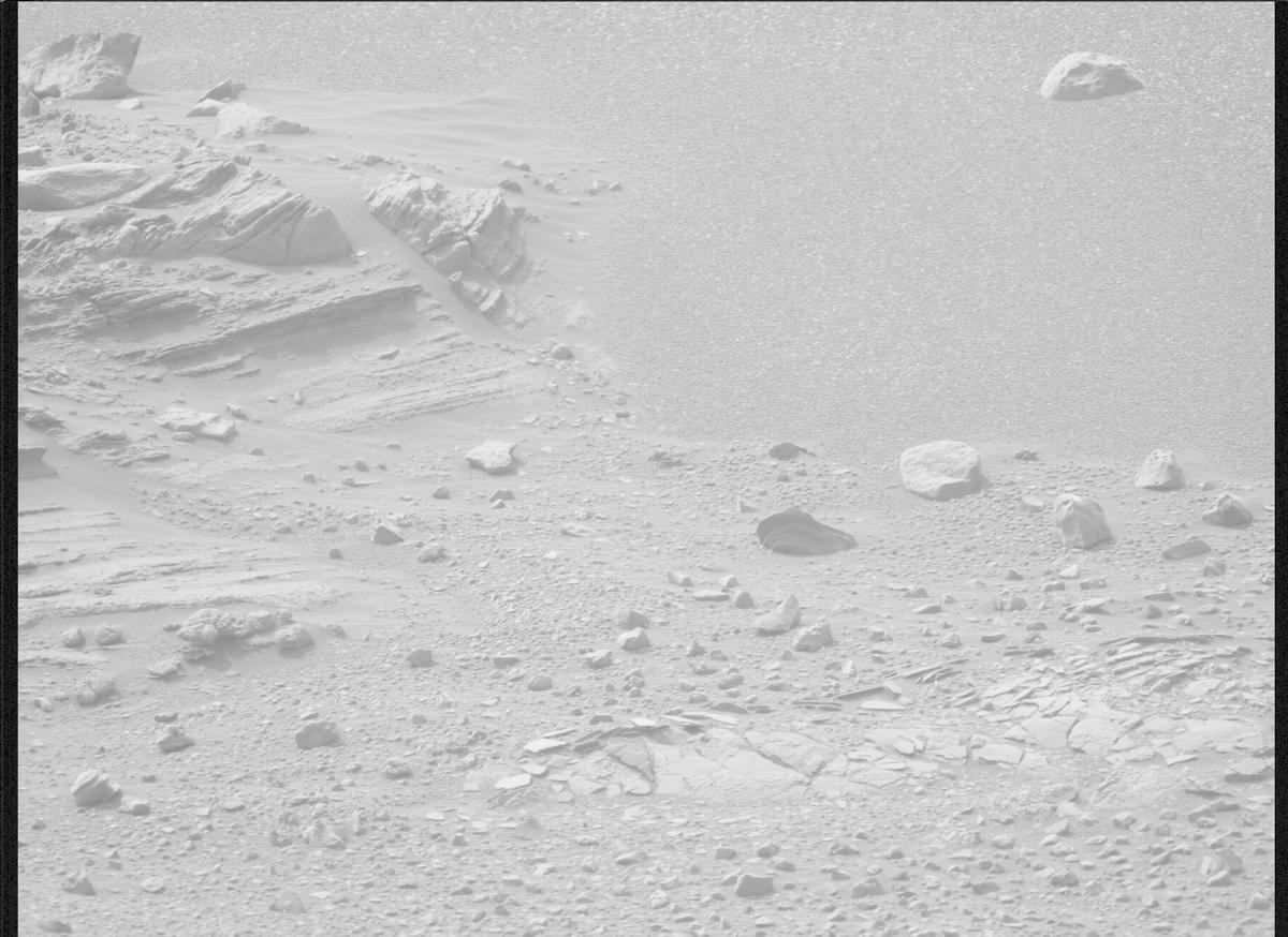 This image was taken by MCZ_LEFT onboard NASA's Mars rover Perseverance on Sol 582