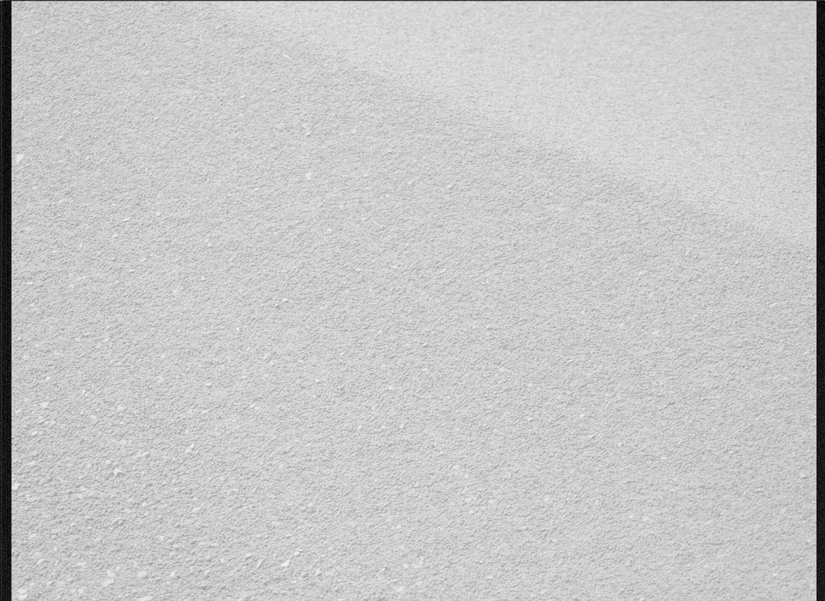 This image was taken by MCZ_LEFT onboard NASA's Mars rover Perseverance on Sol 582