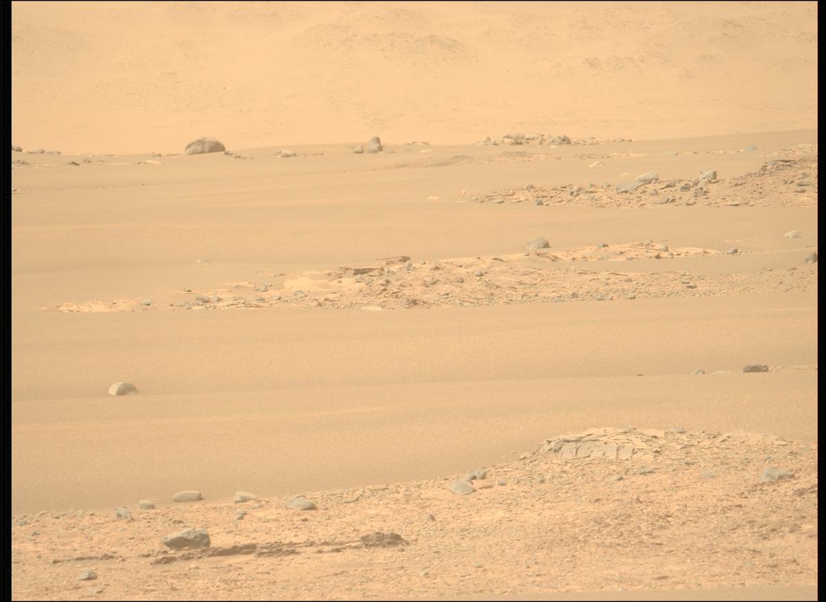 This image was taken by MCZ_LEFT onboard NASA's Mars rover Perseverance on Sol 588