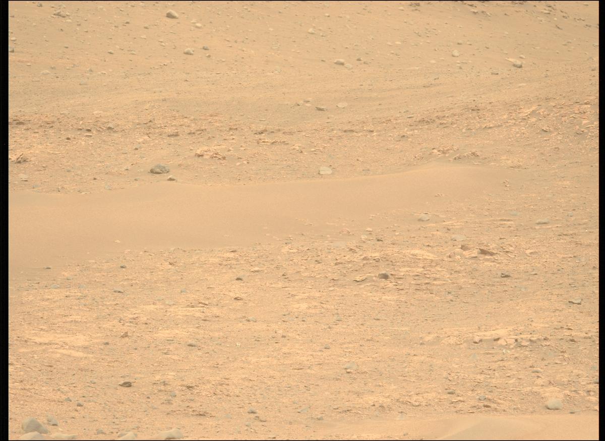 This image was taken by MCZ_LEFT onboard NASA's Mars rover Perseverance on Sol 588