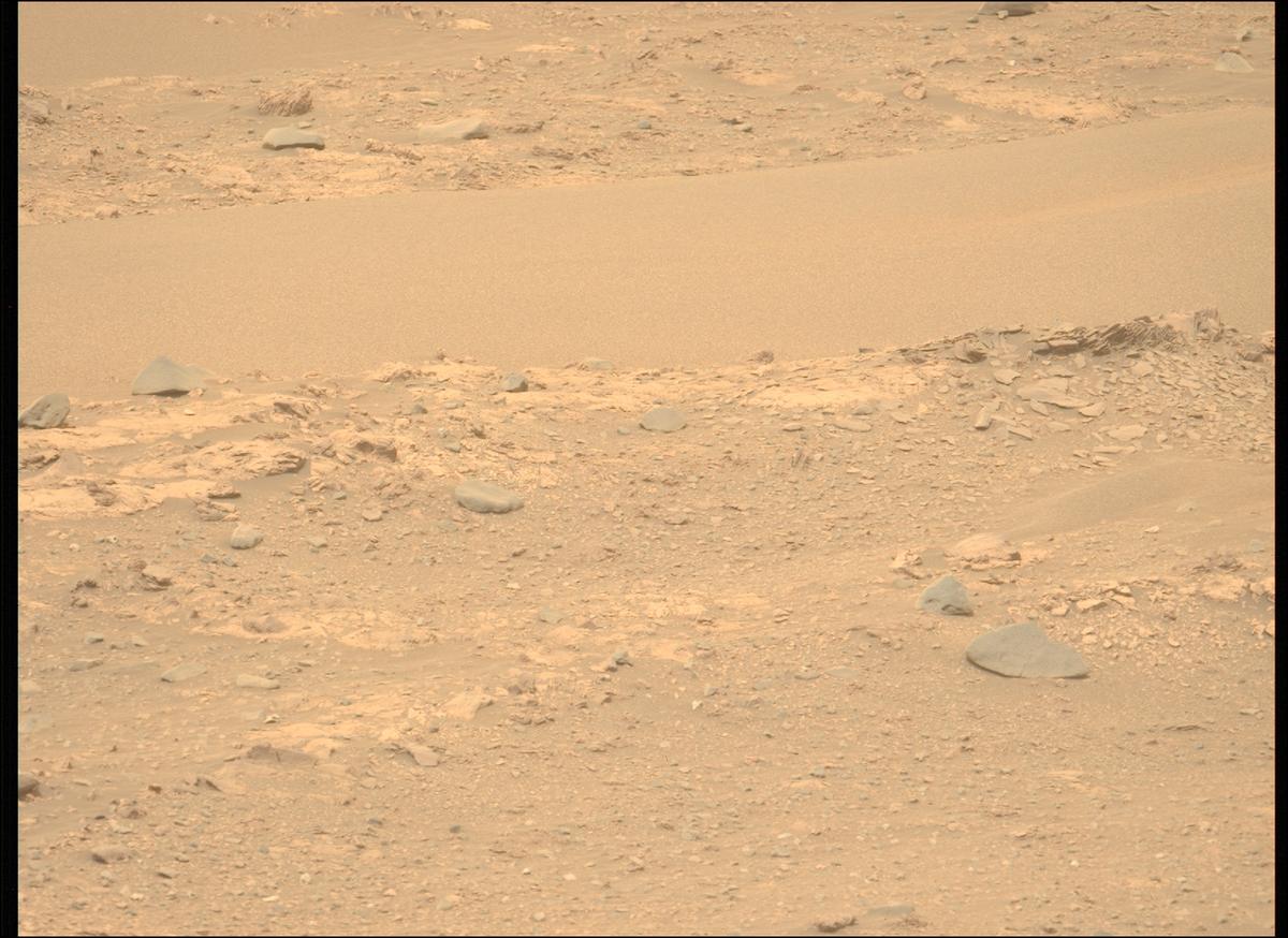 This image was taken by MCZ_LEFT onboard NASA's Mars rover Perseverance on Sol 588