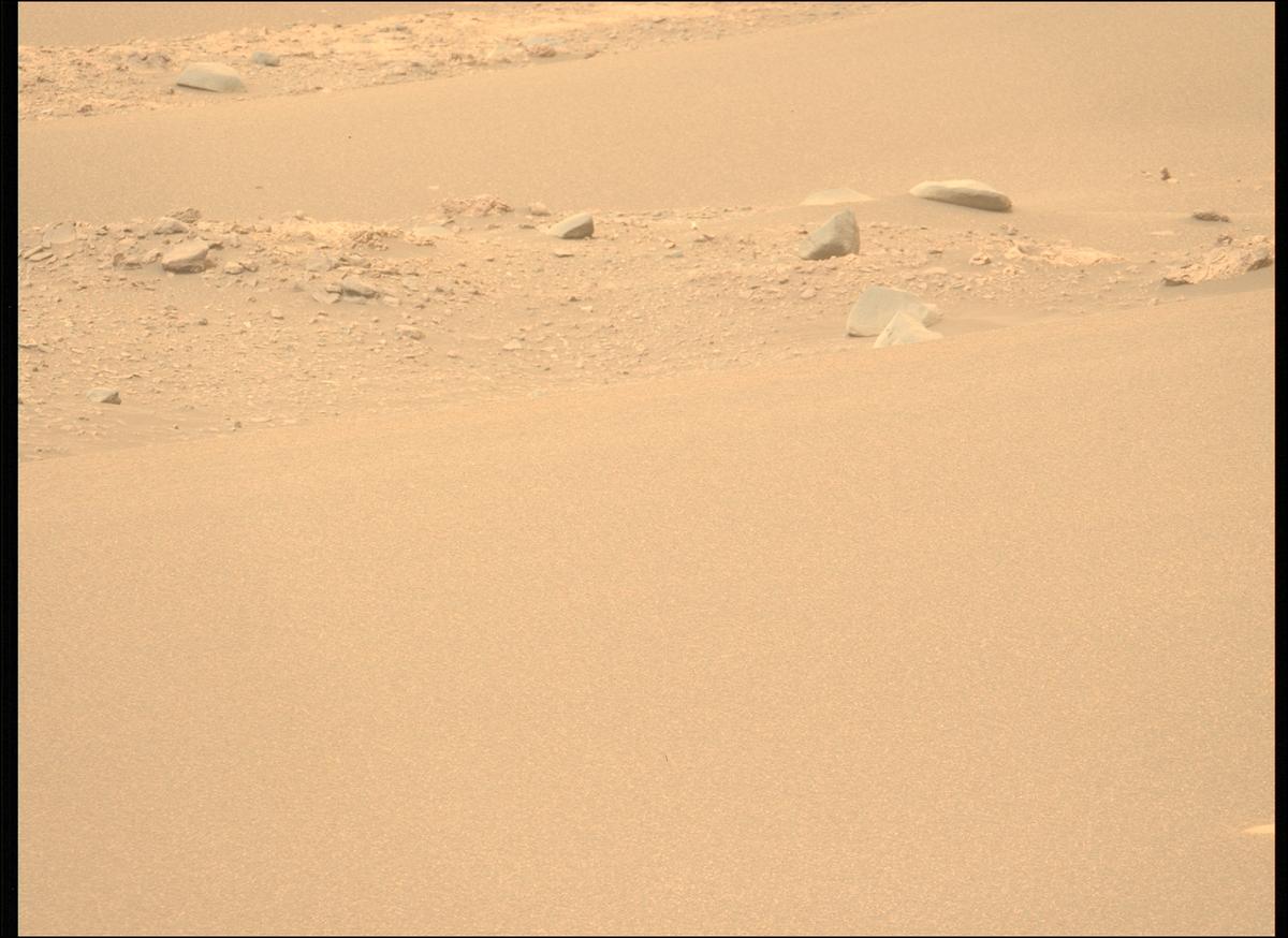 This image was taken by MCZ_LEFT onboard NASA's Mars rover Perseverance on Sol 588