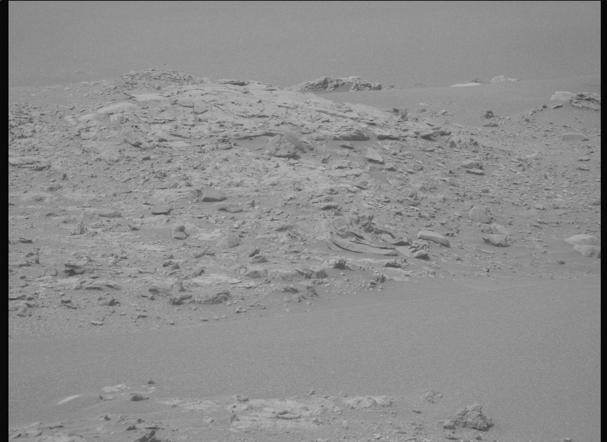 This image was taken by MCZ_LEFT onboard NASA's Mars rover Perseverance on Sol 588