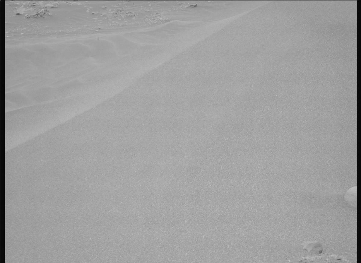 This image was taken by MCZ_LEFT onboard NASA's Mars rover Perseverance on Sol 588